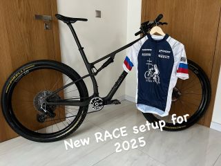 🚴‍♂️ Predstavujeme naše nové dresy pre sezónu 2025! 🚴‍♀️ S radosťou vám ukazujeme našu najnovšiu kolekciu cyklistických...